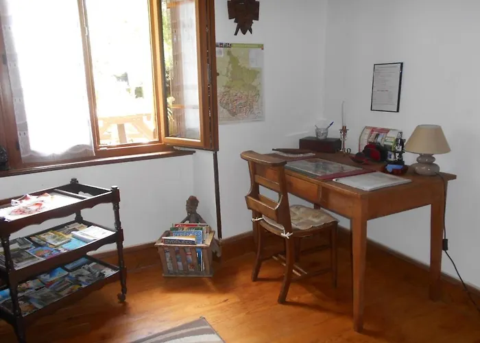 Prázdninový dům Confortable Avec Grande Cheminee Et Vues Sur Les Montagnes Thebe