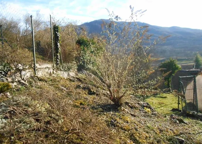Confortable Avec Grande Cheminee Et Vues Sur Les Montagnes Prázdninový dům Thebe