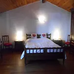 Confortable Avec Grande Cheminee Et Vues Sur Les Montagnes Nyaraló *