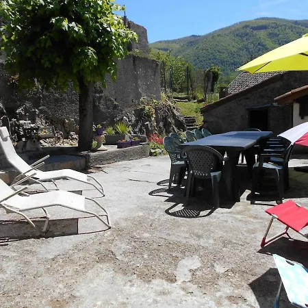 別荘 Confortable Avec Grande Cheminee Et Vues Sur Les Montagnes Thèbe