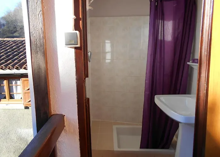 Confortable Avec Grande Cheminee Et Vues Sur Les Montagnes * Thèbe